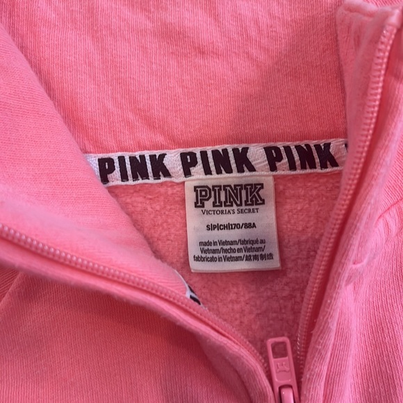 Woman’s PINK sweatshirt - Picture 2 of 2